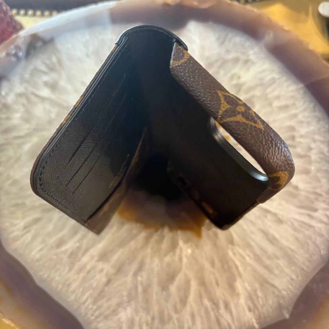 【新品大人気】ルイヴィトン　IPHONE 16 PRO・フォリオ　モノグラム