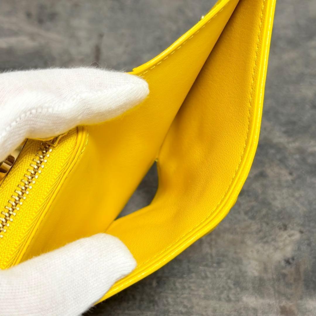 未使用級⭐️ルイヴィトン ポルトフォイユ ルー 折り財布 ラムレザー 黄 限定色