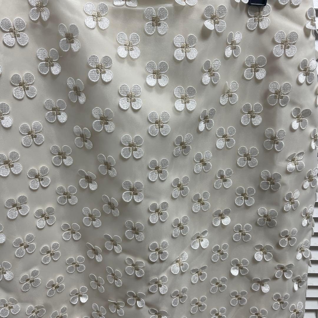 yori shirocon フラワースカート　36未使用！