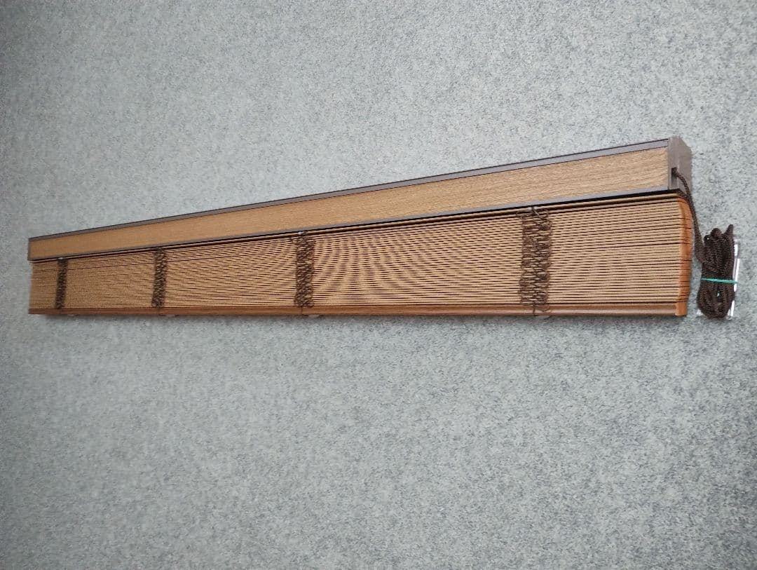 エコウッド 軽い桐の木製ブラインド ブラウン