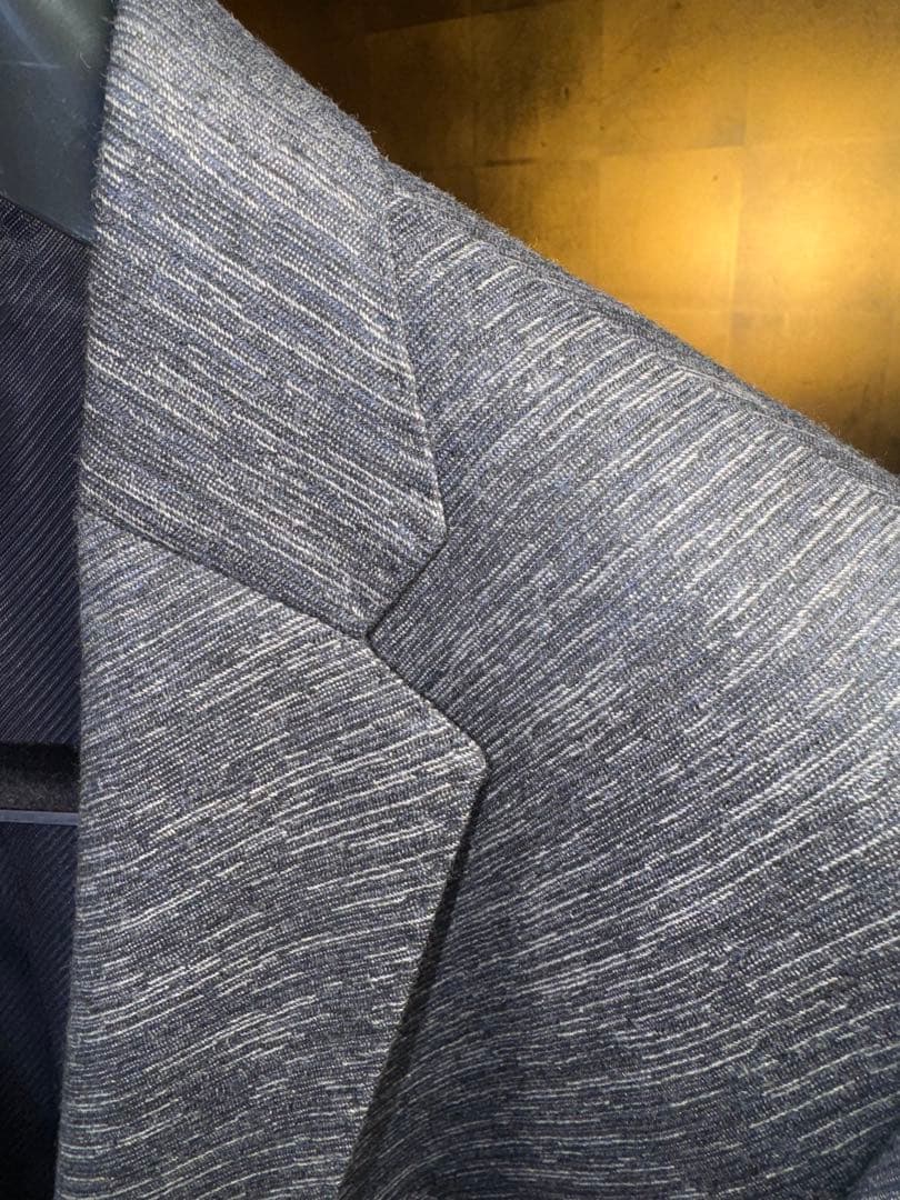 【エンポリオアルマーニ】新品タグ付き定価300,000円セットアップ52