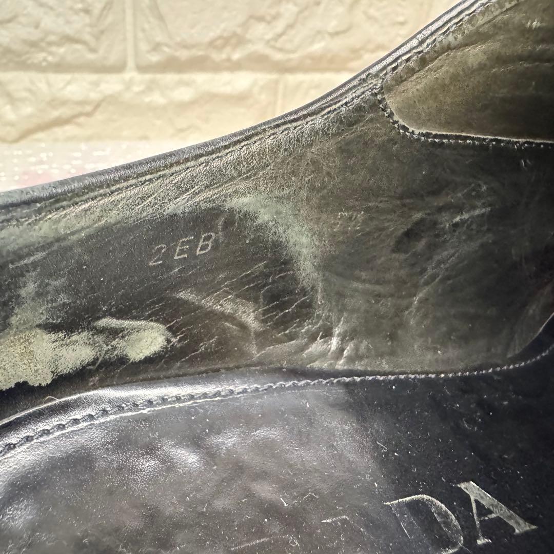 PRADA プラダ　革靴　ビジネスシューズ ウイングチップ 黒 26.5