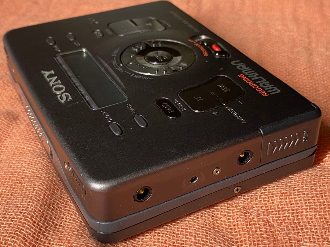 ソニー　カセット型ウォークマン　WM-GX822