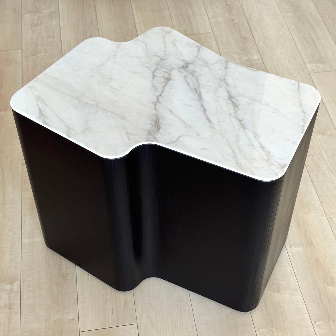 Minotti LOU サイドテーブル/コーヒーテーブル