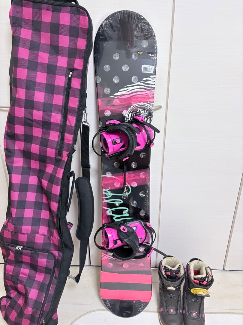 ピンク/黒 スノーボードセットhead3点セットカバー入り￼140センチ