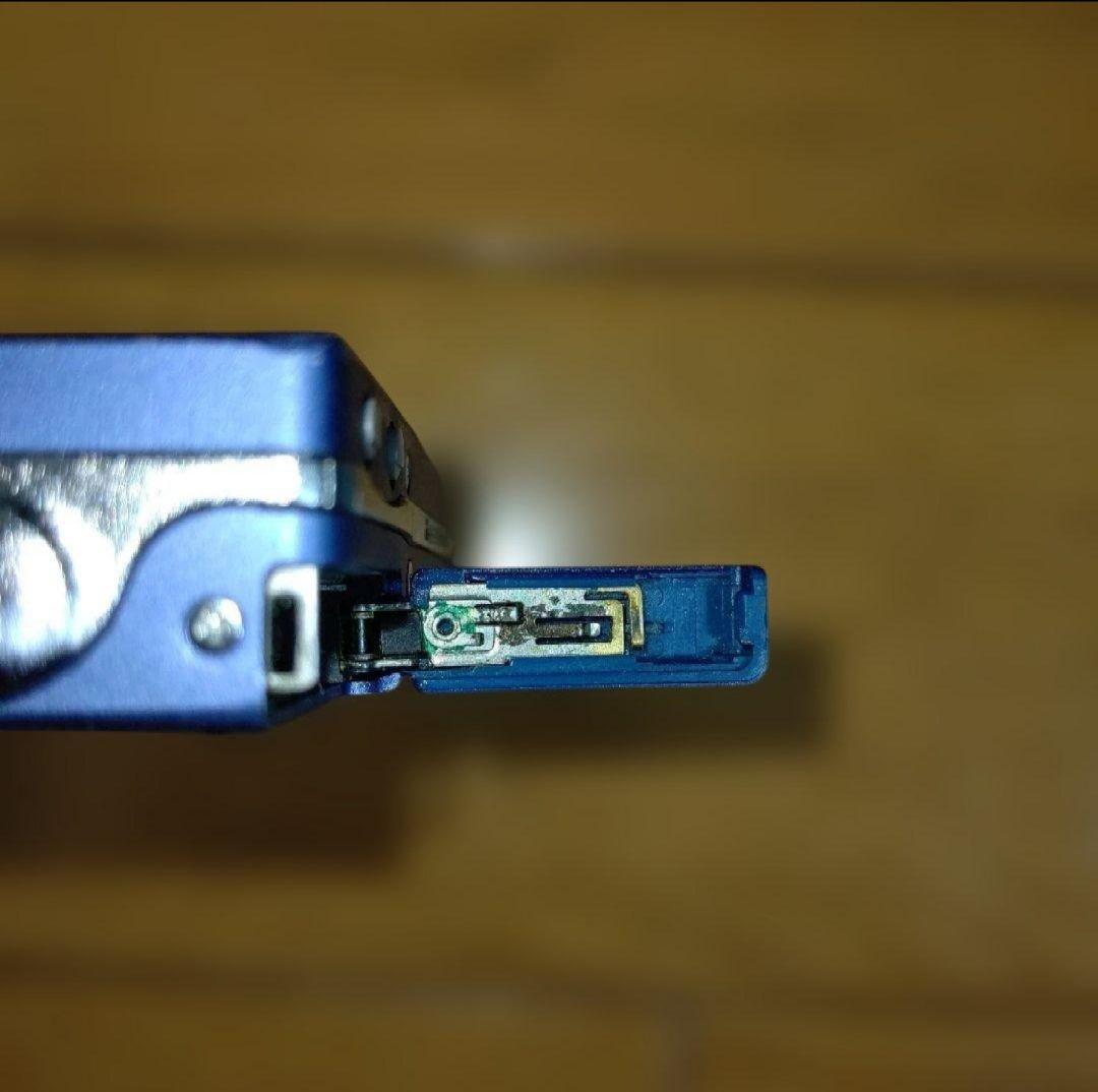 SONY ポータブルMDレコーディングウォークマン MD-R909