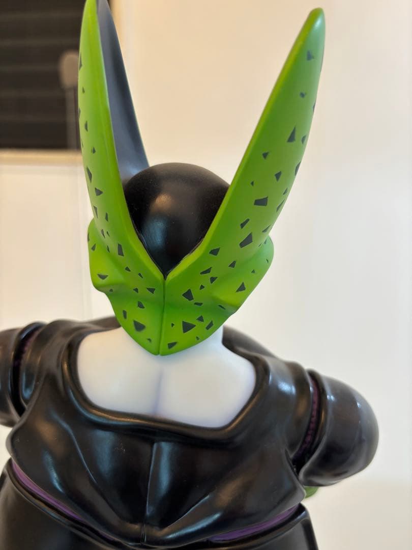 ギガンティックシリーズ ドラゴンボールZ セル(完全体) 完成品フィギュア