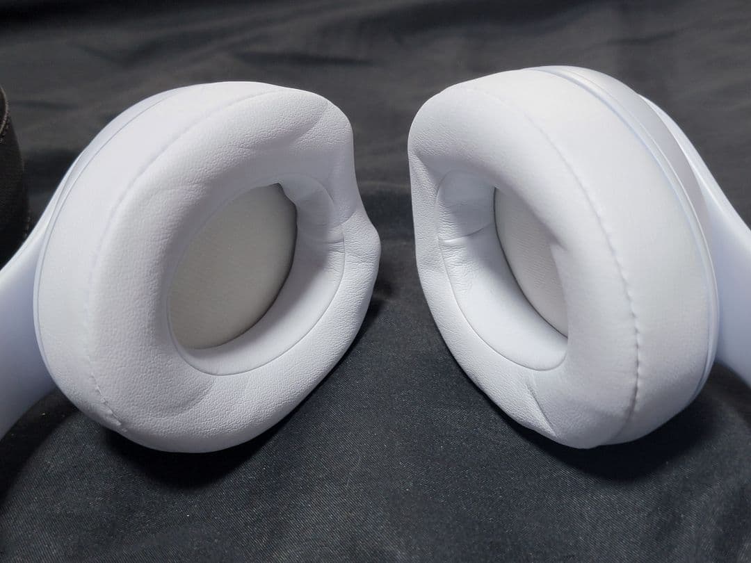 BEATS STUDIO3 WIRELESS ほぼ未使用