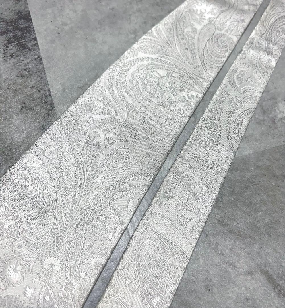 Burberrys ネクタイ ペイズリー柄 ホワイト