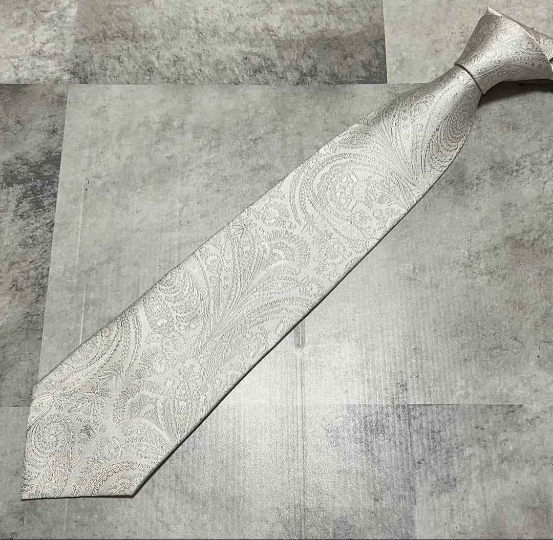 Burberrys ネクタイ ペイズリー柄 ホワイト