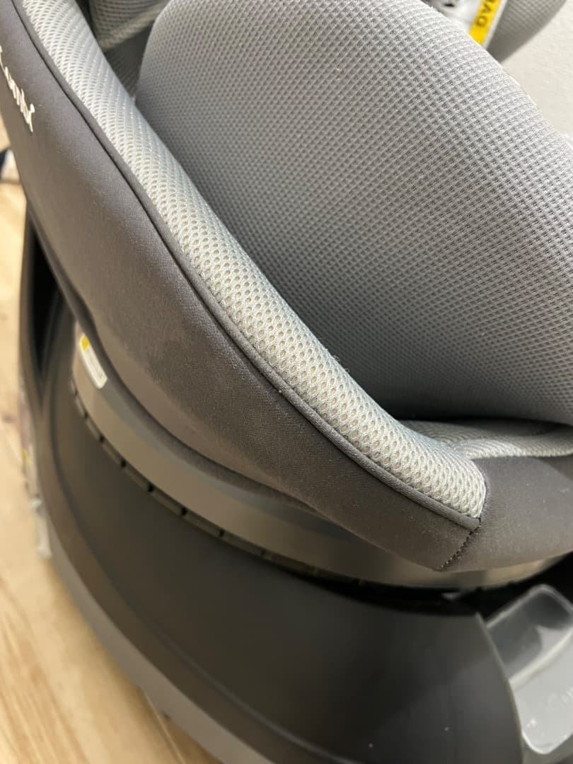 美品コンビ クルムーヴスマート ISOFIX JN-570 グレー