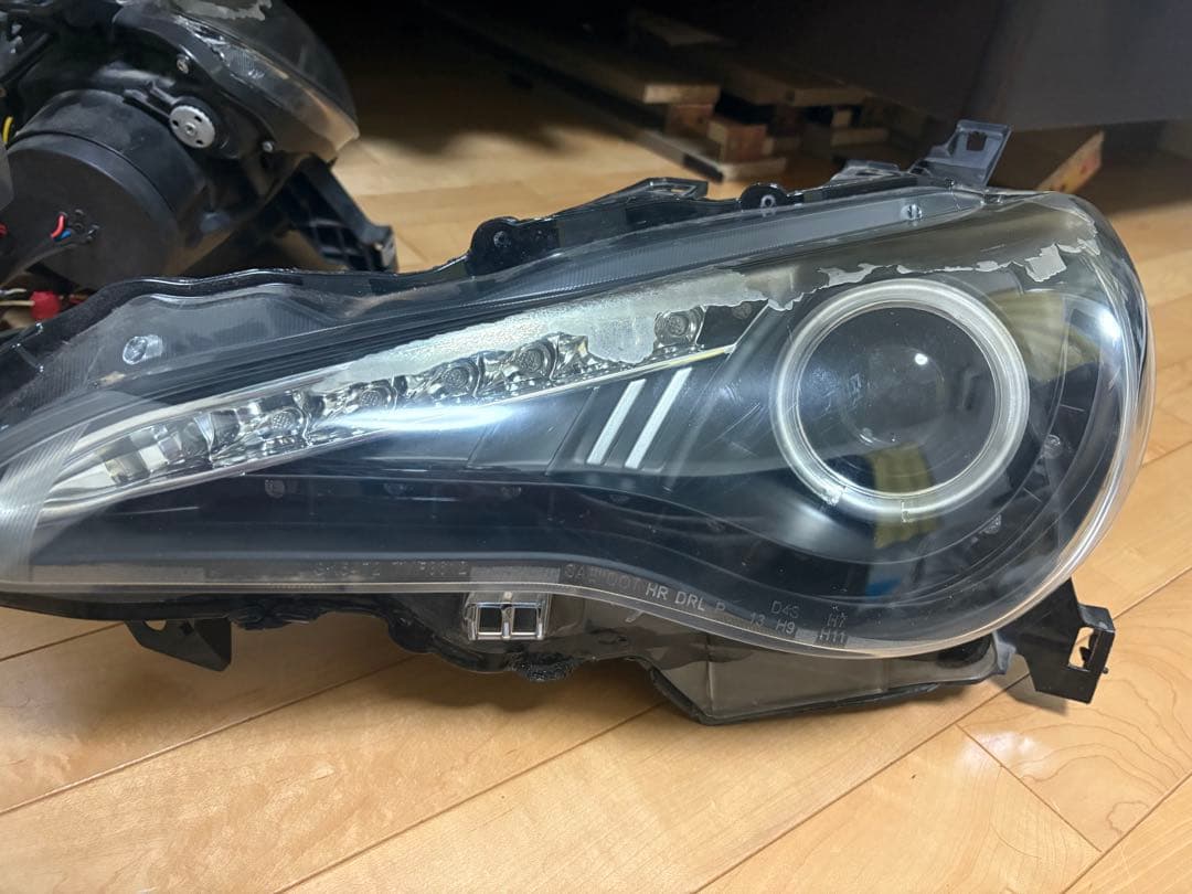 86 ZN6 社外ヘッドライト イカリング