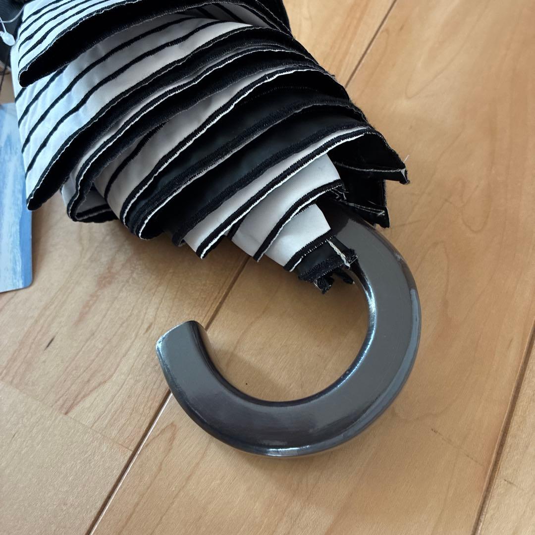 ビューランス　持ち手付きホワイト×ブラックフリル　晴雨兼用日傘①若干汚れあり！