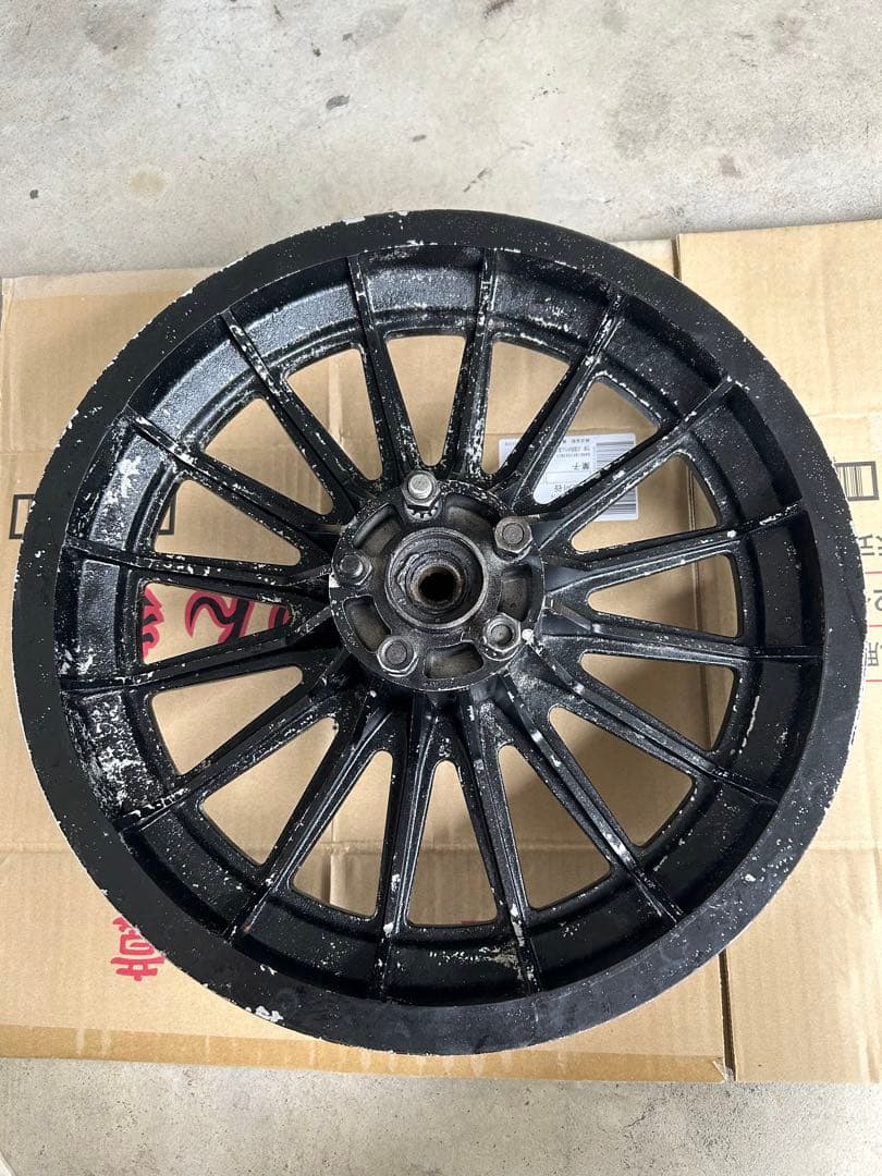 ☆ショベル　リアキャストホイール　16インチ　3.00☆