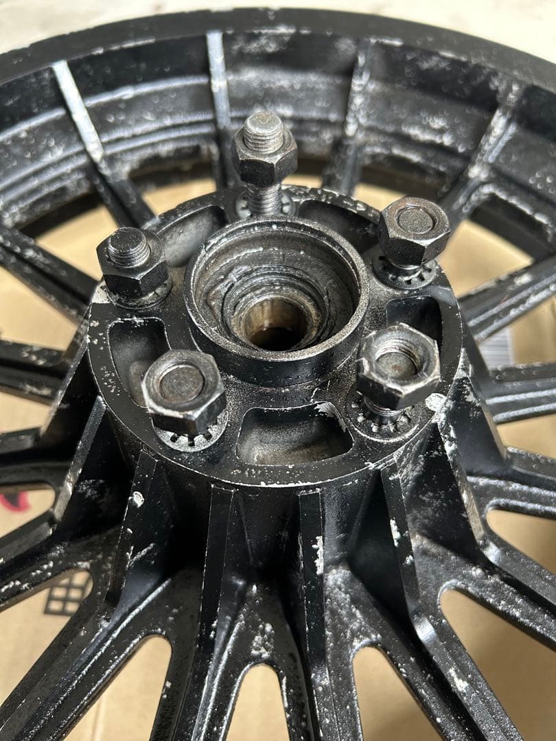 ☆ショベル　リアキャストホイール　16インチ　3.00☆