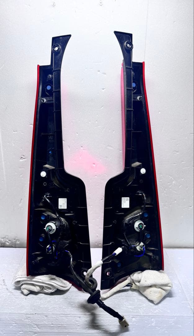 LA150S ムーヴ☆後期純正LEDテールレンズ☆