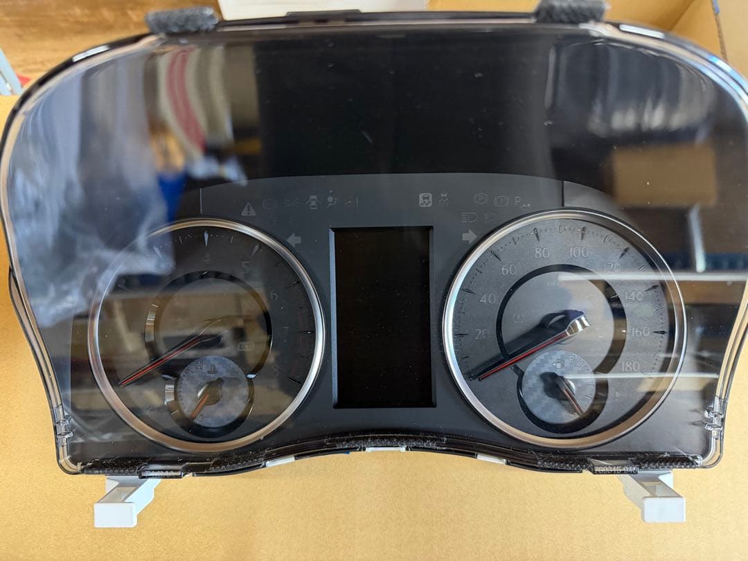 【更に値下げ】　30系　前期アルファード　メーター