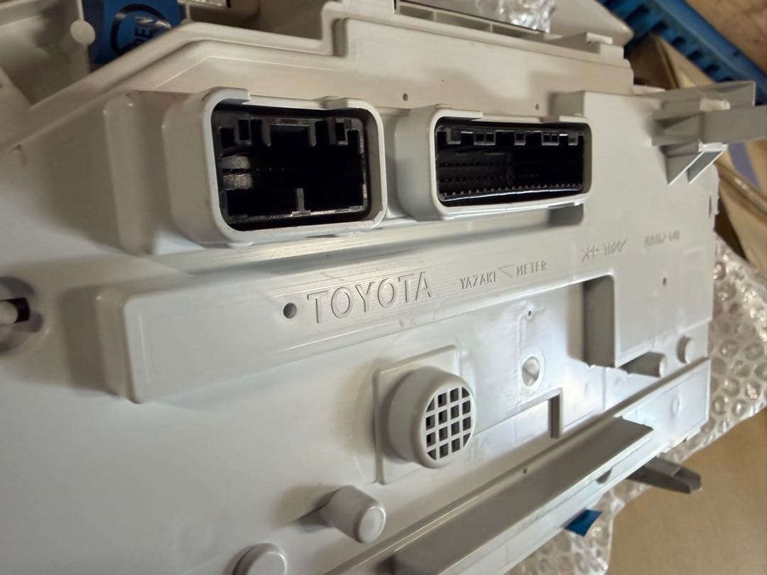 【更に値下げ】　30系　前期アルファード　メーター