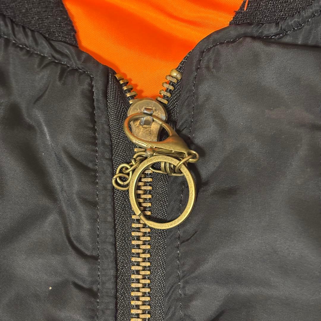 【人気】アルファインダストリーズ　ma-1 USA製　IDEALジップ L 短丈