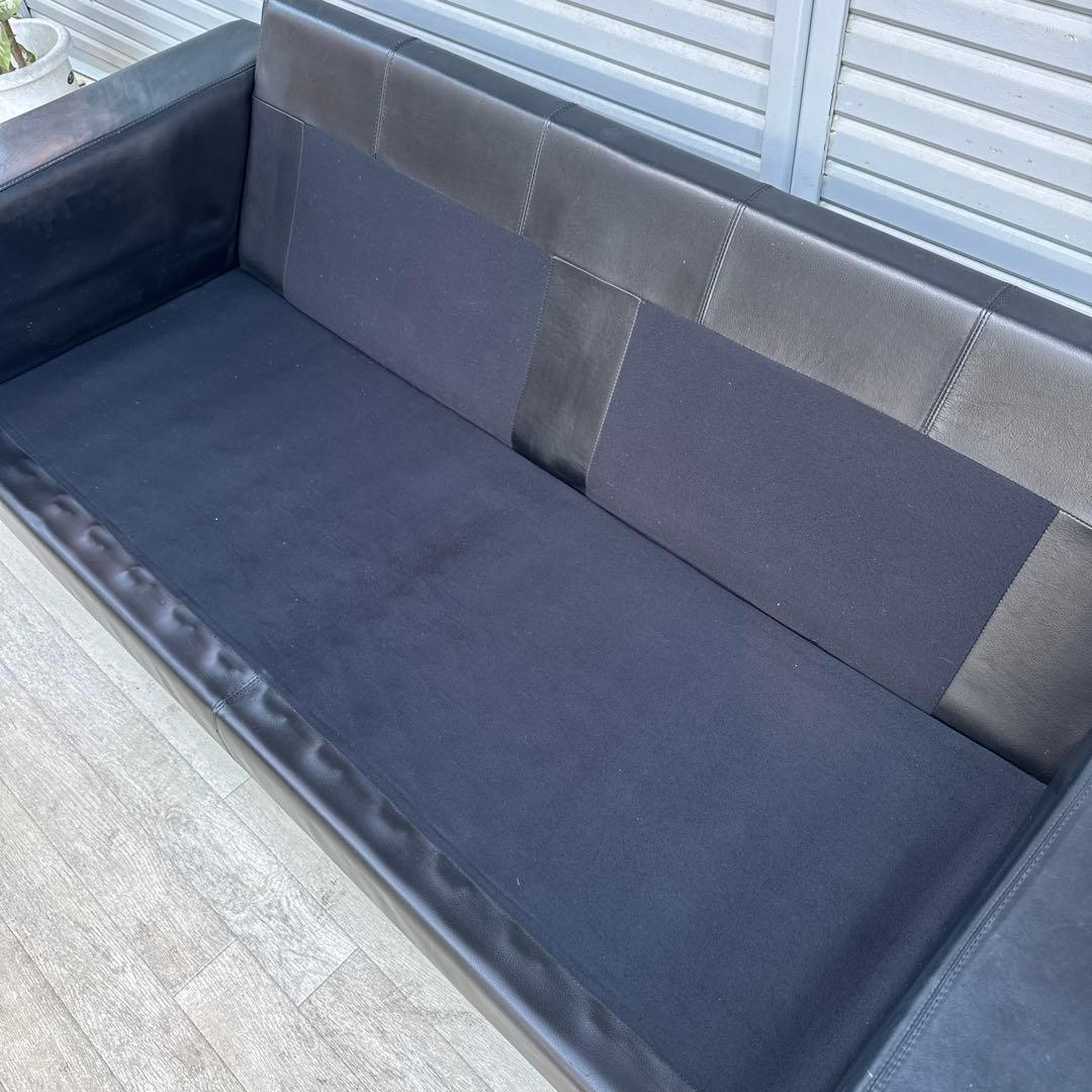 ボーコンセプト I.D.V.2 北欧モダン ブラック本革ソファ