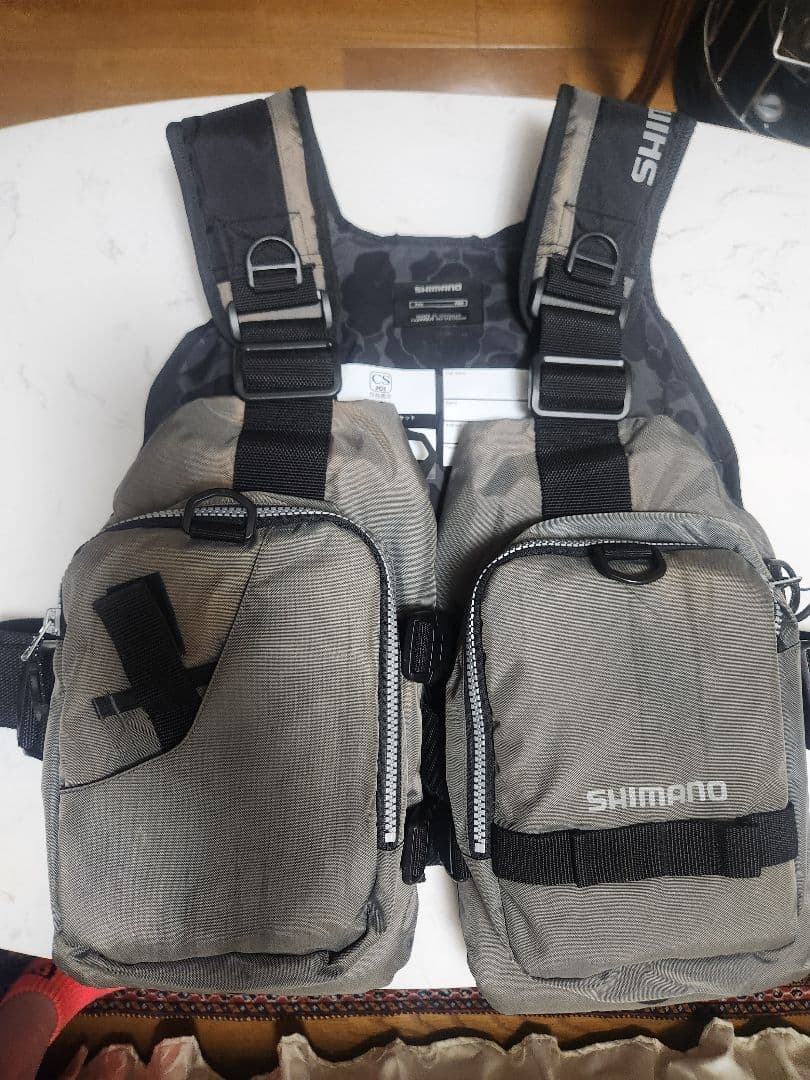 シマノ ゲームベストライト VF-068T グレー フリーサイズ / 救命具