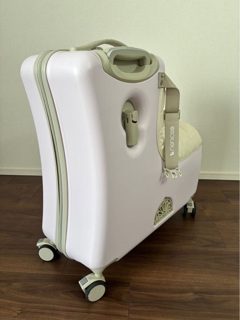 み*☆様 ノリッコ おしり痛くないクッション付 乗れるスーツケース