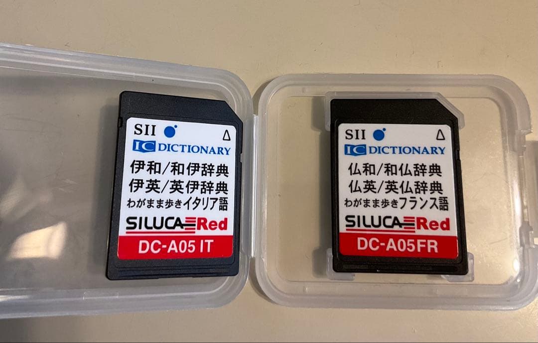 SII G10シリーズ SR-G10001 電子辞書、SILUCAカード2枚