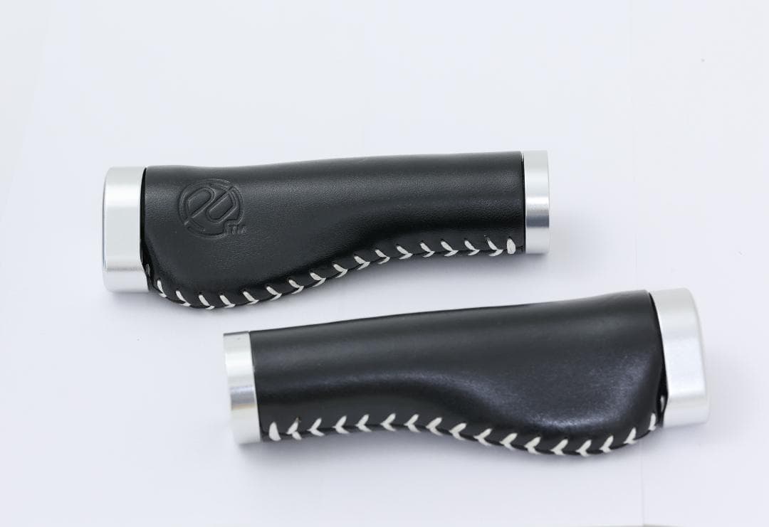 廃盤品　*PDW* whiskey ergo　グリップ　黒レザー　ブロンプトン