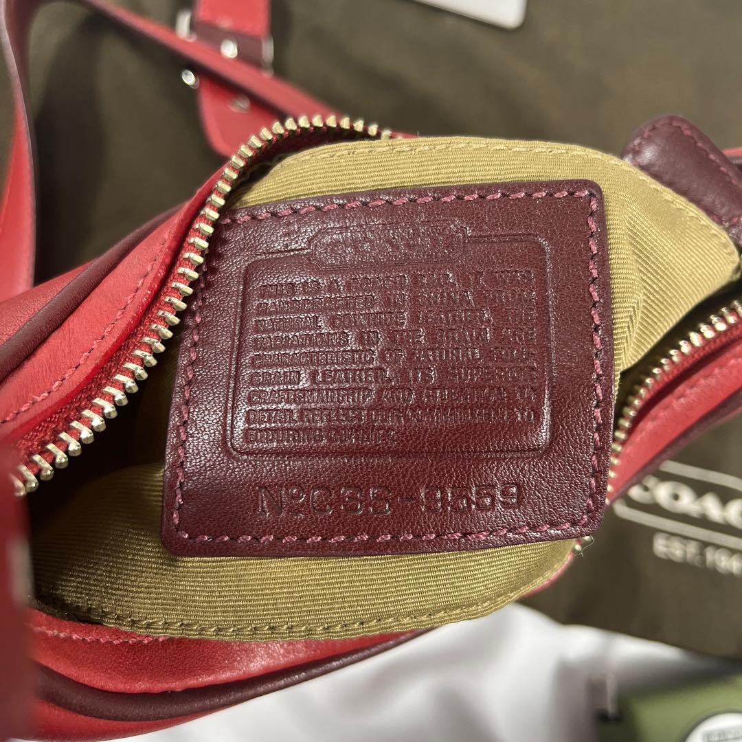 COACH ショルダーバッグ ホーボー ハーフムーン 斜め掛け レザー