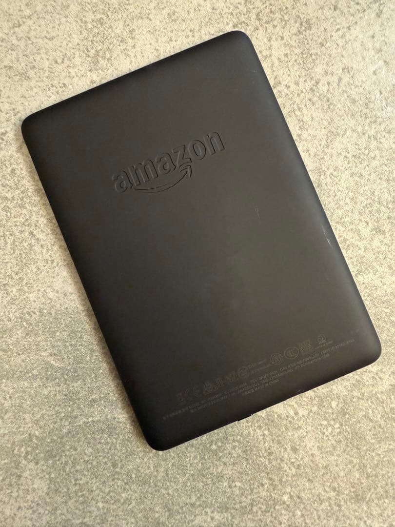Kindle Paperwhite 防水機能搭載 32GB 広告つき　10世代