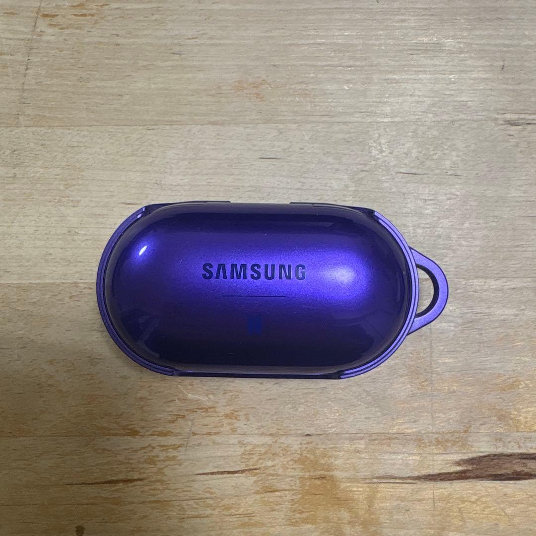 美品　BTS SAMSUNG イヤホン Buds ワイヤレス充電器