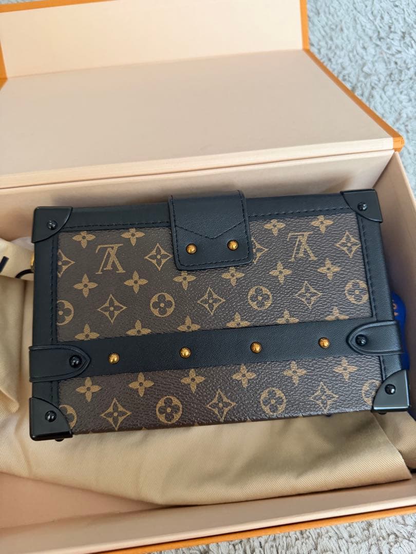Louis Vuitton トランクスタイルショルダーバッグ