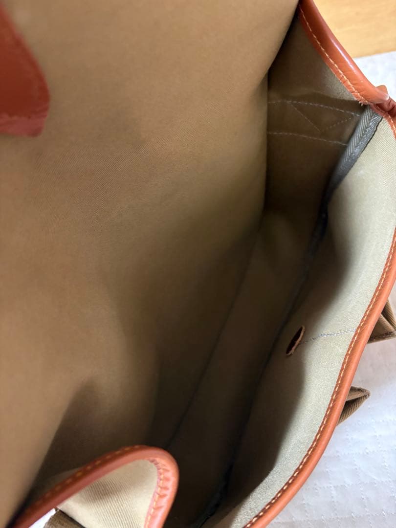 brady ショルダーバッグ