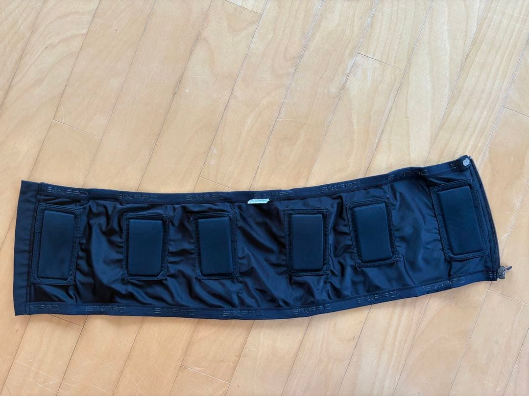 SIXPAD サイズL 【コアベルト、ライトヒップアンドレッグ】コントローラあり