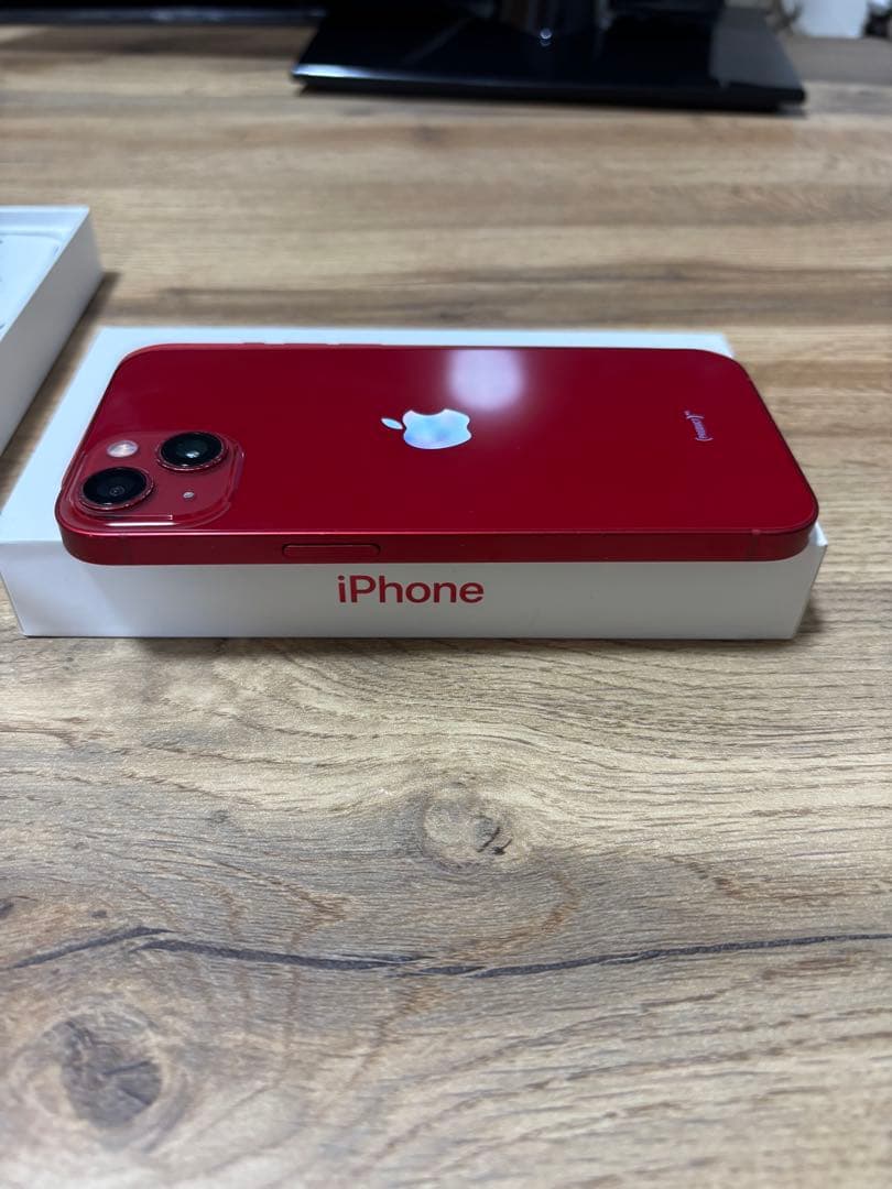 iPhoneアクセサリー Apple iPhone 13 (PRODUCT RED)