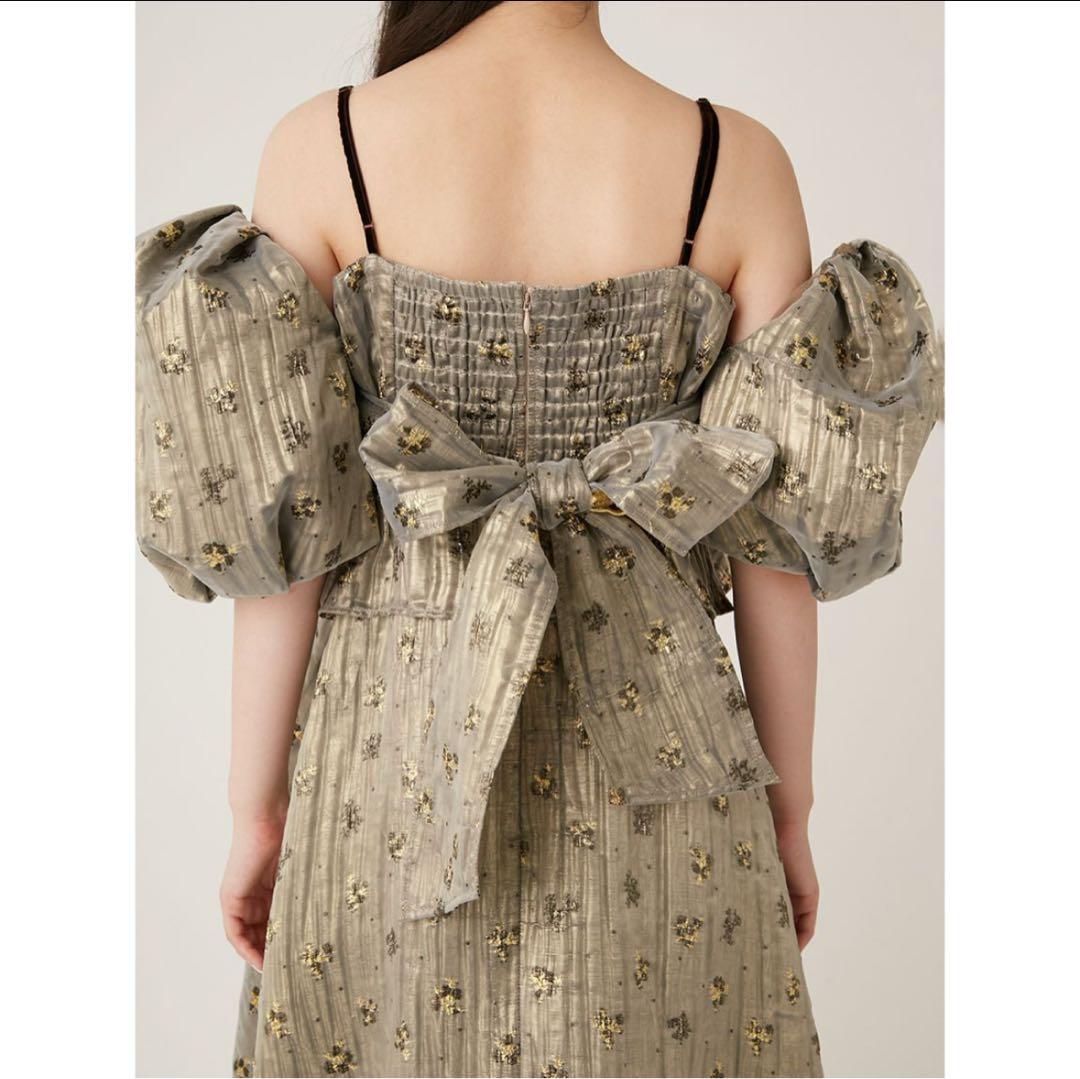 値下げ中 LILY BROWN 完売品 ペプラムジャガードワンピース 美品