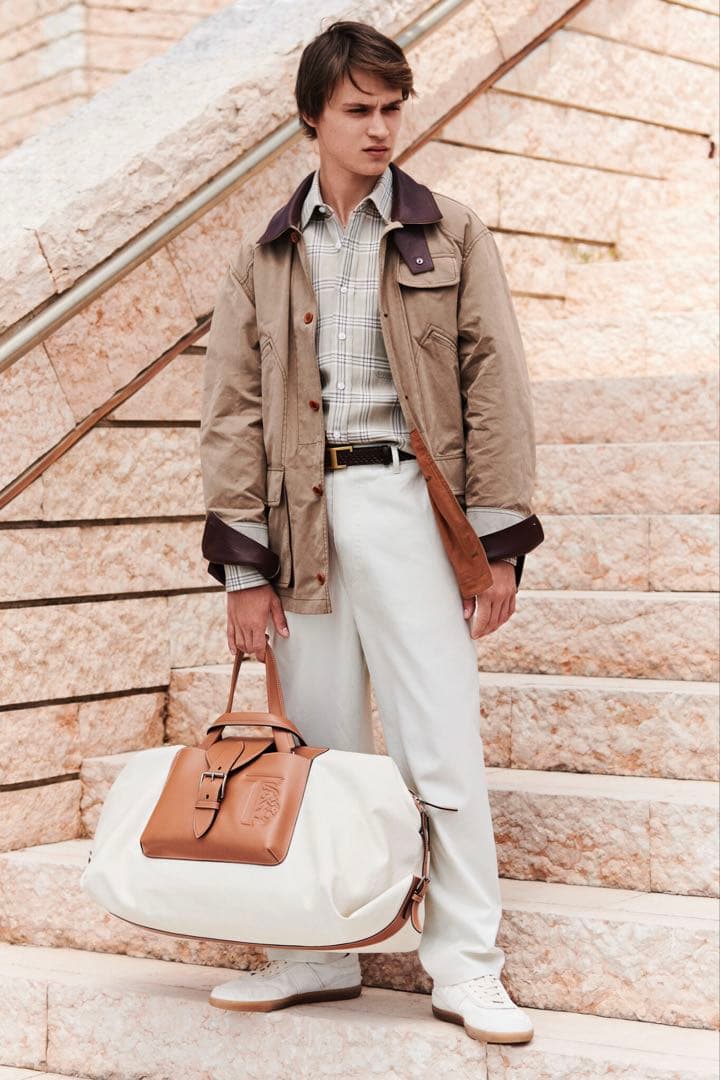 TOD'S 2022年SSメンズ・コレクションハンティングジャケット