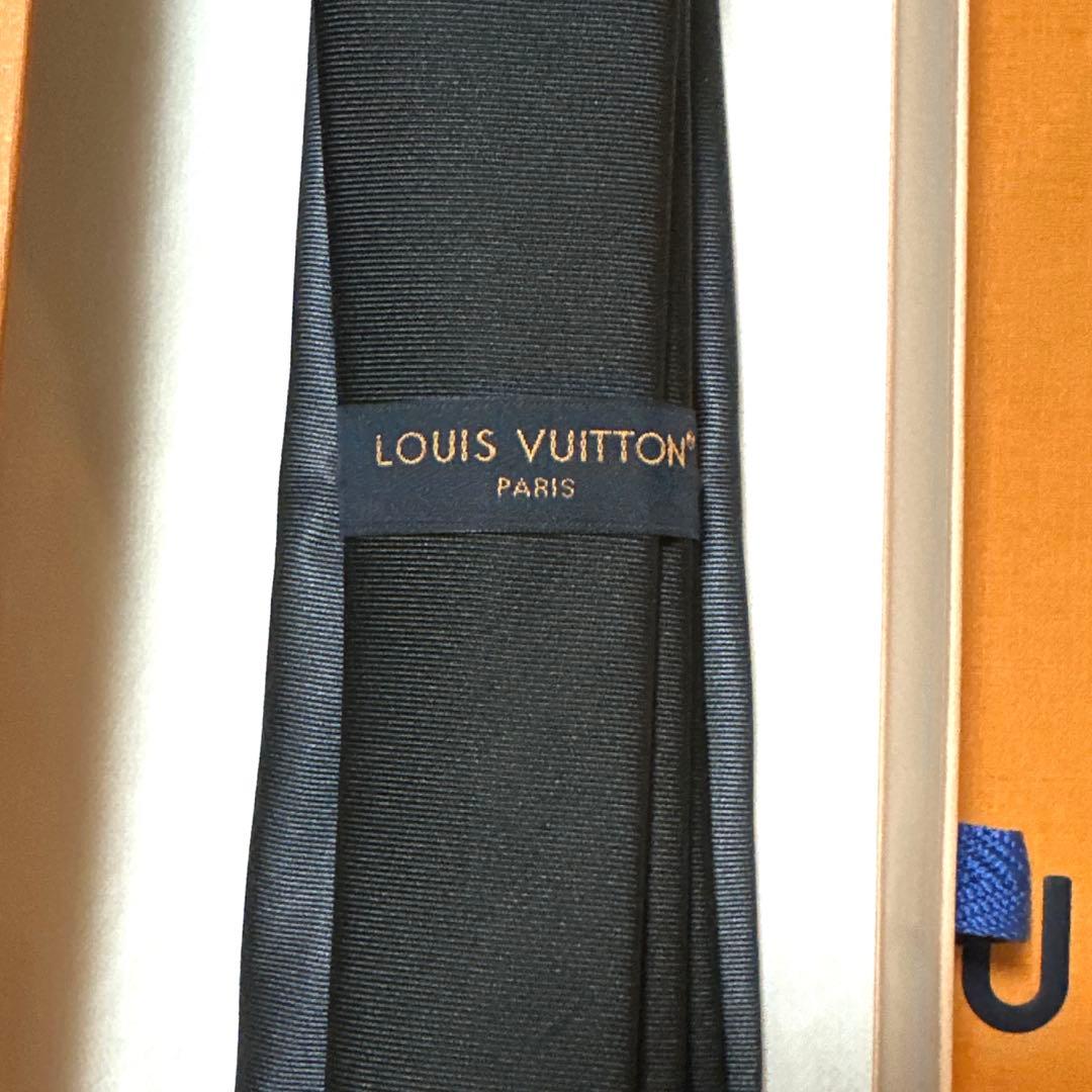 ルイ ヴィトン ネクタイ・グラフィック・デュアル 新品 未使用