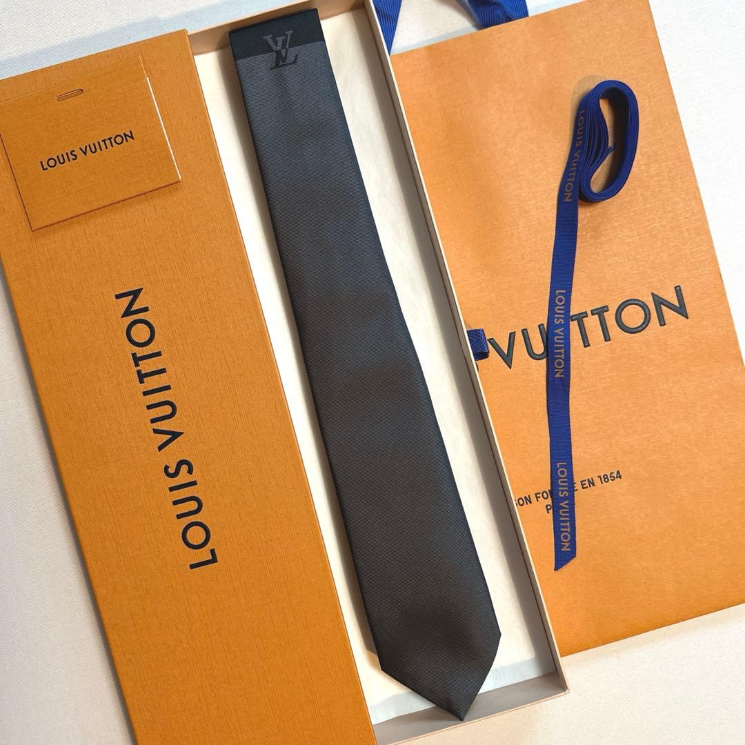 ルイ ヴィトン ネクタイ・グラフィック・デュアル 新品 未使用