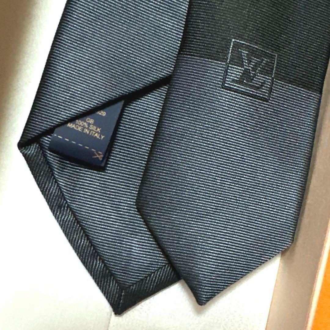 ルイ ヴィトン ネクタイ・グラフィック・デュアル 新品 未使用
