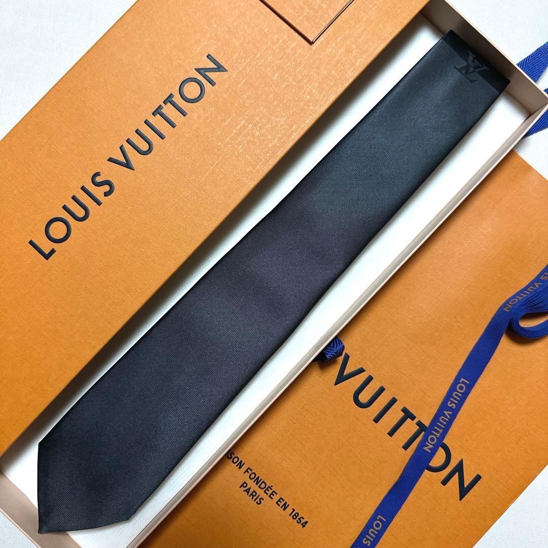 ルイ ヴィトン ネクタイ・グラフィック・デュアル 新品 未使用