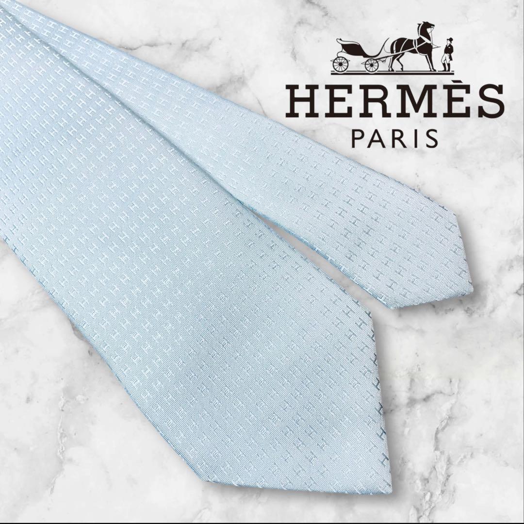 HERMÈS 水色 シルクネクタイ　H柄