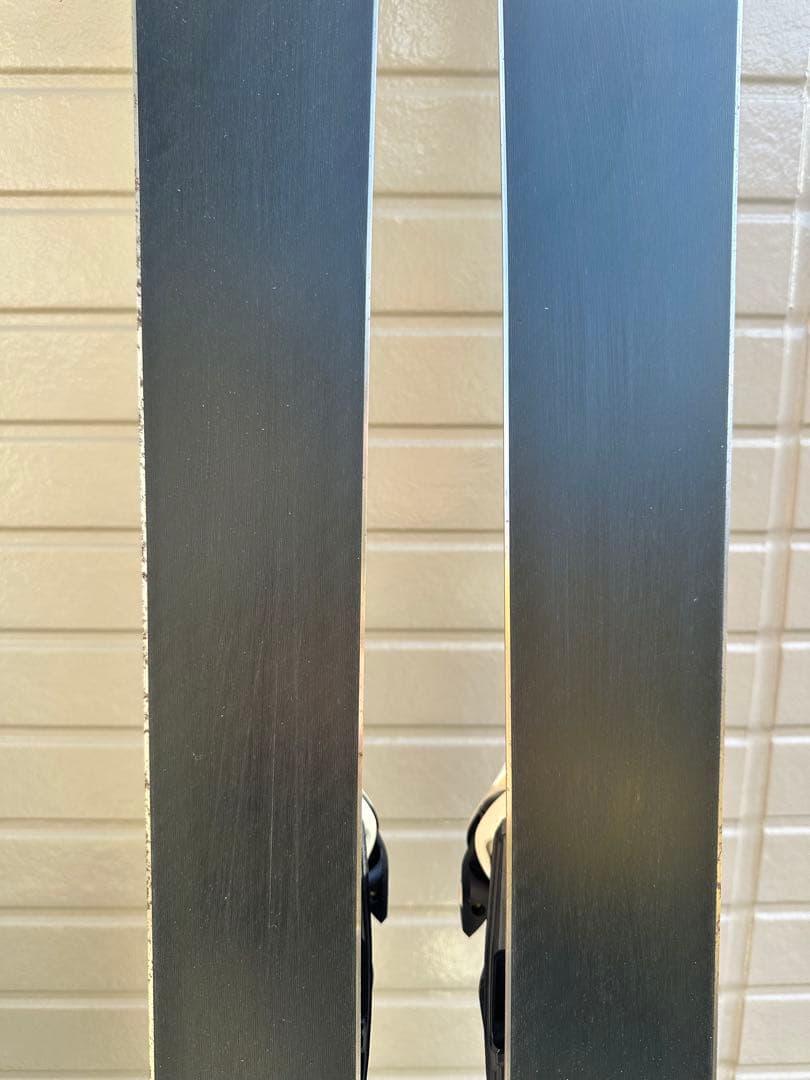 オガサカ　スキー板