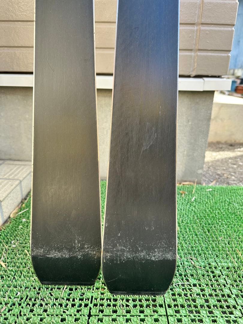 オガサカ　スキー板