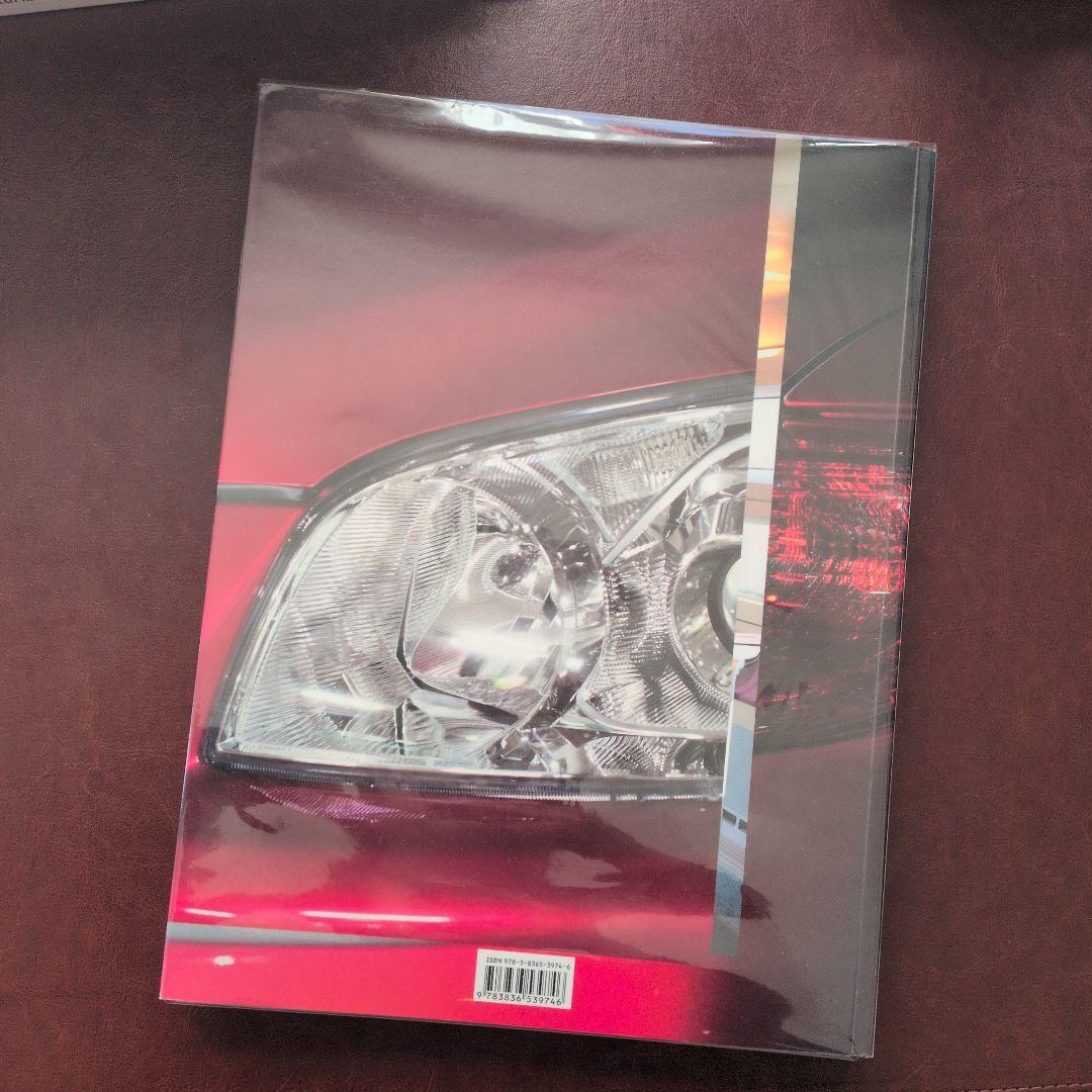 Wolfgang Tillmans 2冊