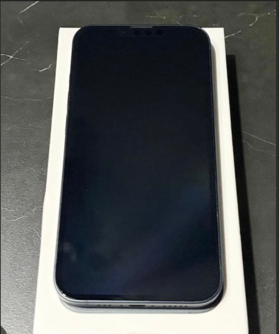 iPhone 13 ミッドナイト128GB +保護フィルム+スマホカバー+充電器