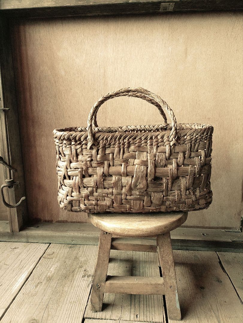 ぱ*ぽ様 信州安曇野の山葡萄かごバック 里山手仕事