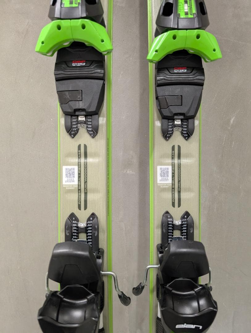 エラン 23-24 ELEMENT GREEN LIGHT SHIFT 金具付き