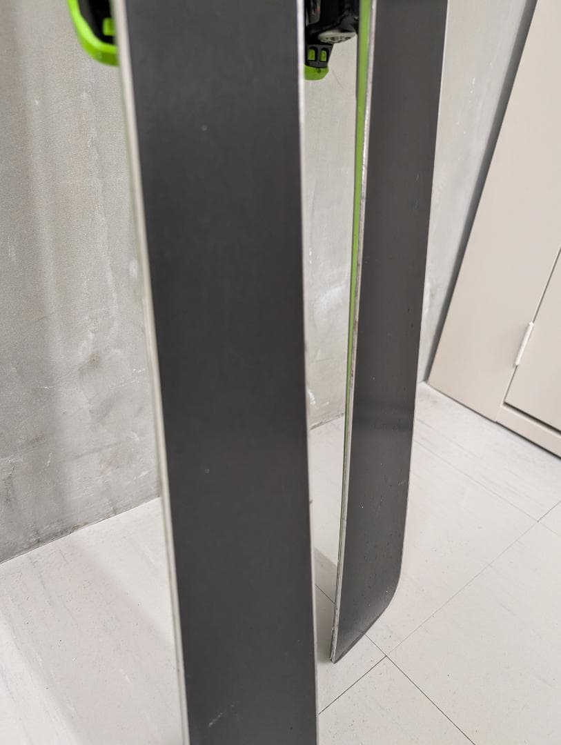 エラン 23-24 ELEMENT GREEN LIGHT SHIFT 金具付き