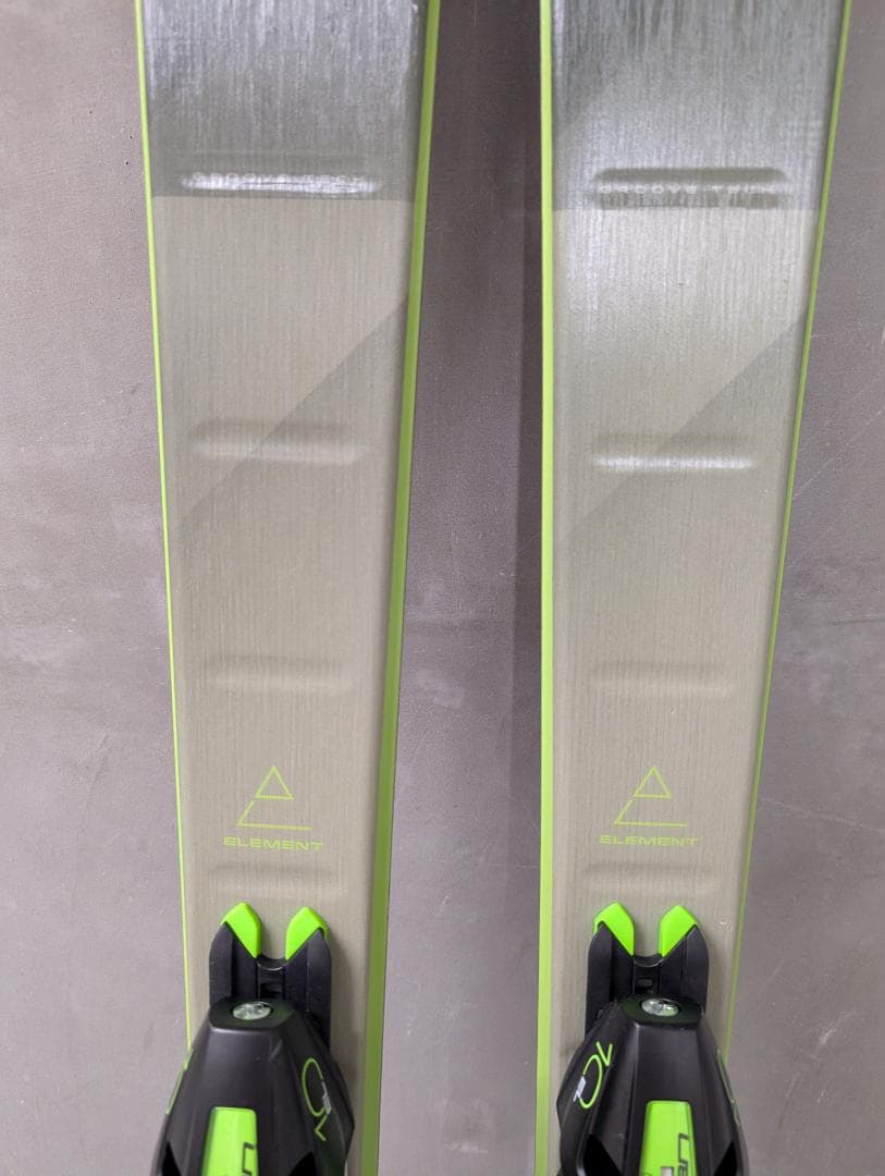 エラン 23-24 ELEMENT GREEN LIGHT SHIFT 金具付き